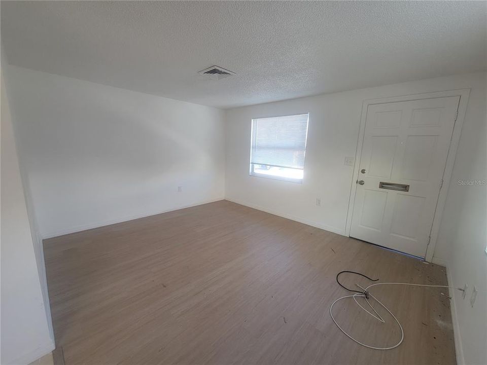 For Sale: $80,000 (1 beds, 1 baths, 540 Square Feet)