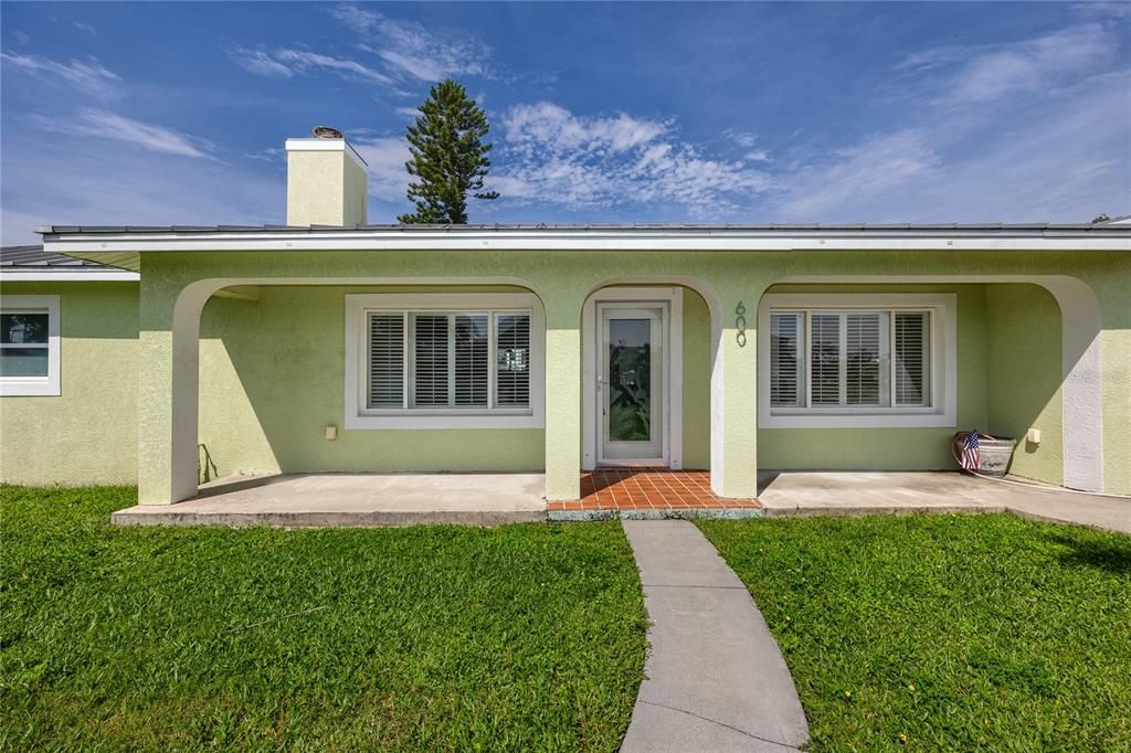 En Venta: $1,300,000 (2 camas, 2 baños, 2728 Pies cuadrados)