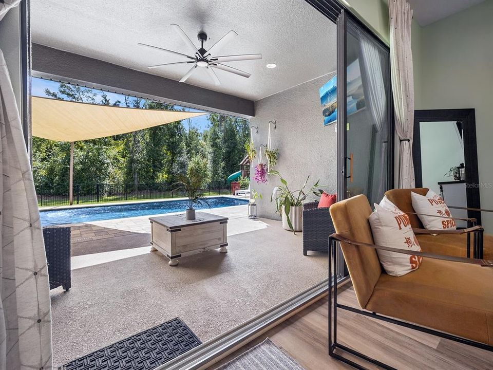 En Venta: $1,399,800 (5 camas, 3 baños, 4272 Pies cuadrados)