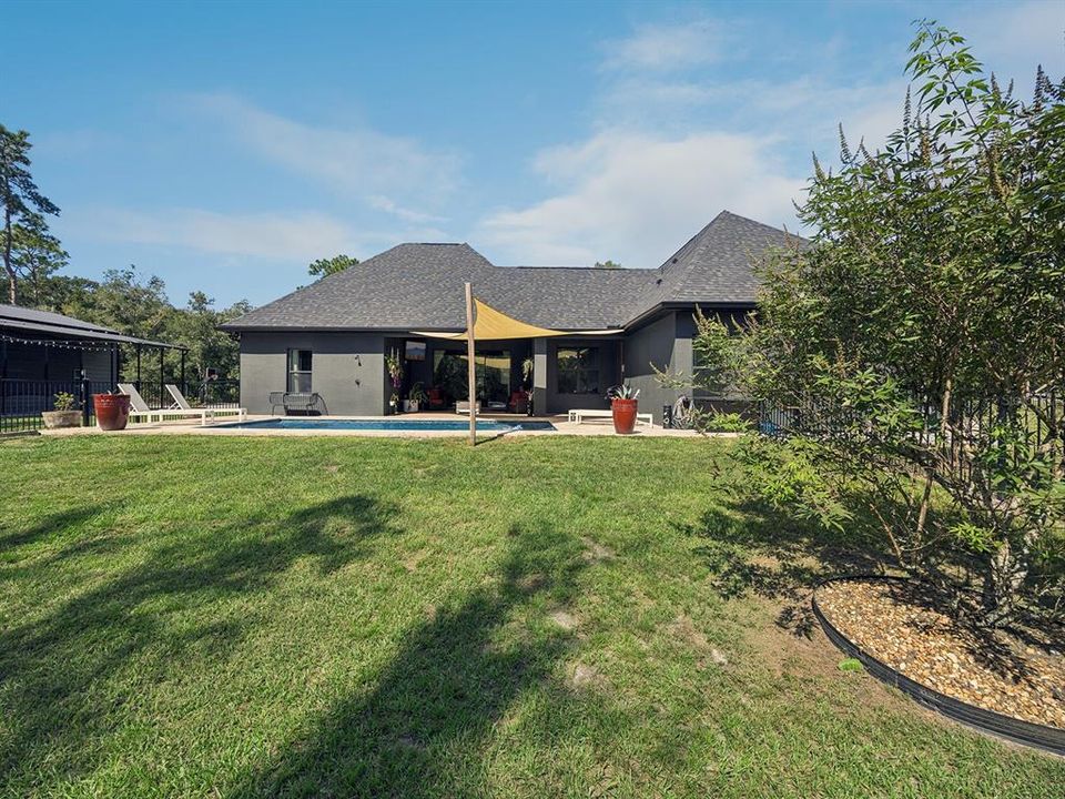 En Venta: $1,399,800 (5 camas, 3 baños, 4272 Pies cuadrados)