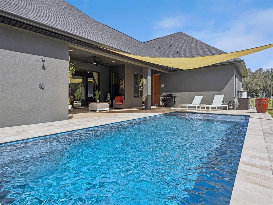 En Venta: $1,399,800 (5 camas, 3 baños, 4272 Pies cuadrados)