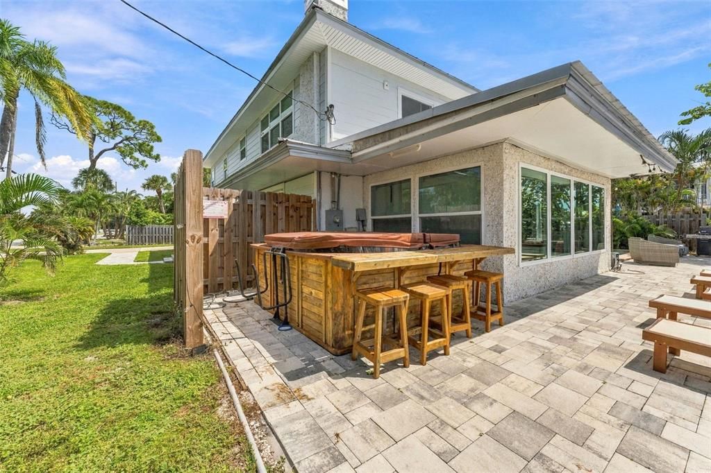 En Venta: $1,750,000 (6 camas, 5 baños, 3132 Pies cuadrados)