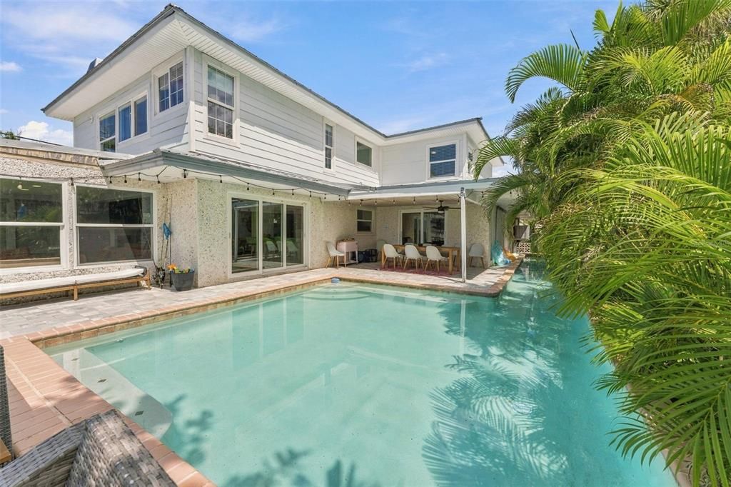 En Venta: $1,750,000 (6 camas, 5 baños, 3132 Pies cuadrados)