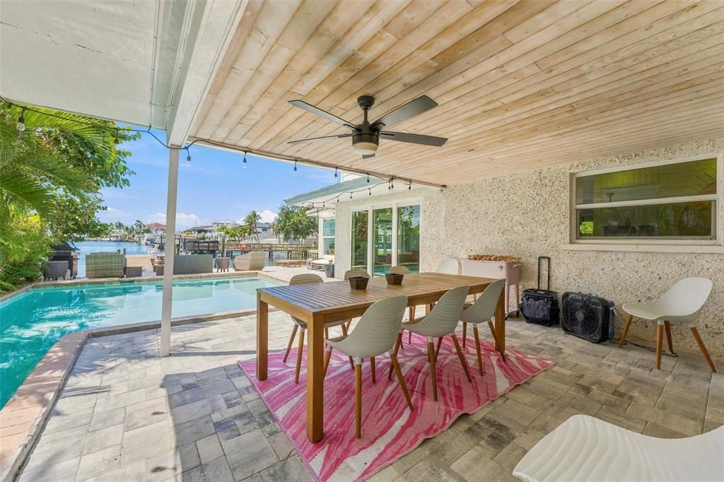 En Venta: $1,750,000 (6 camas, 5 baños, 3132 Pies cuadrados)