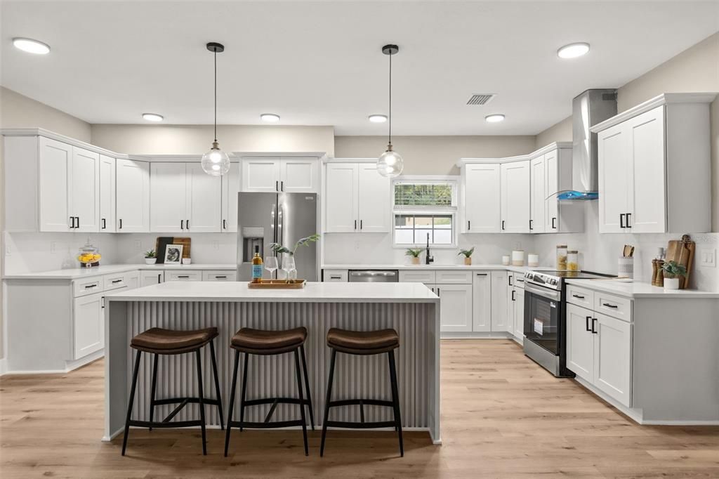 En Venta: $549,900 (5 camas, 3 baños, 1916 Pies cuadrados)