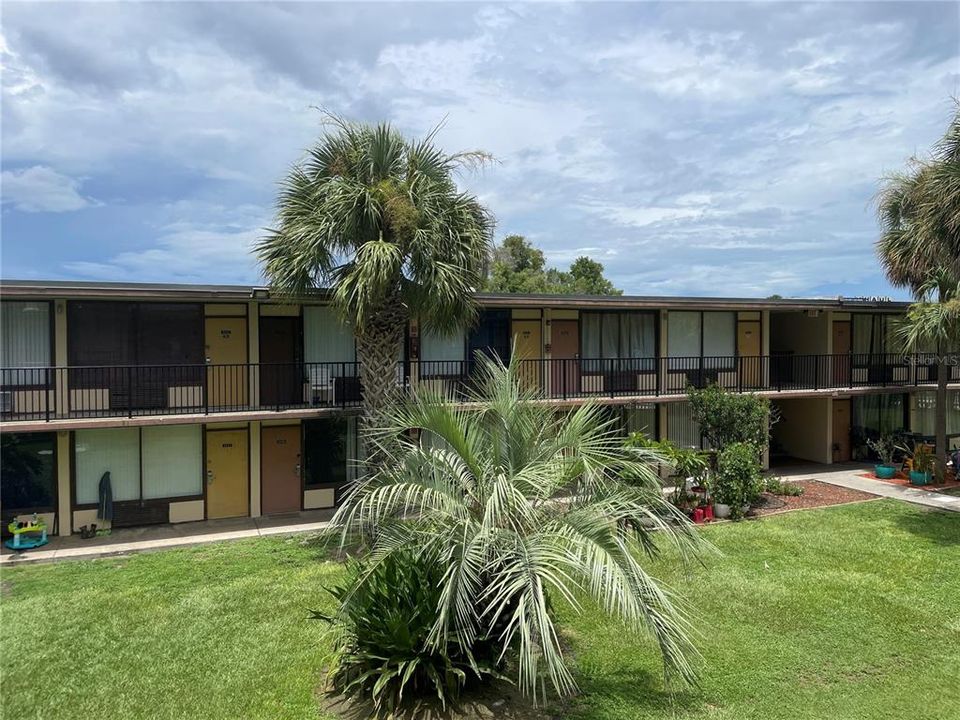 For Rent: $900 (1 beds, 1 baths, 276 Square Feet)