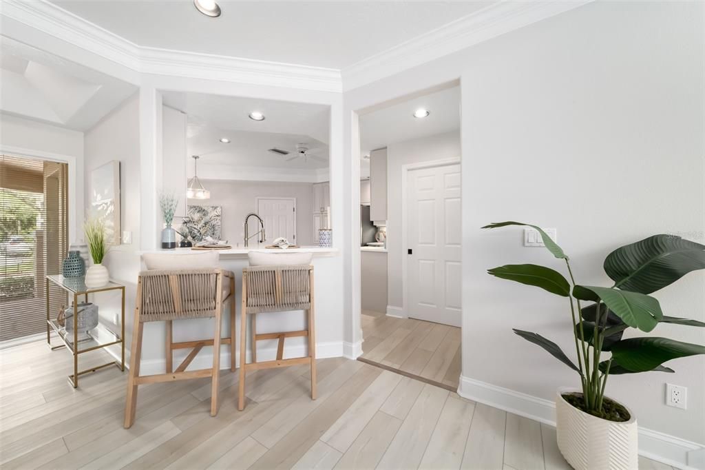 En Venta: $645,000 (3 camas, 3 baños, 2172 Pies cuadrados)