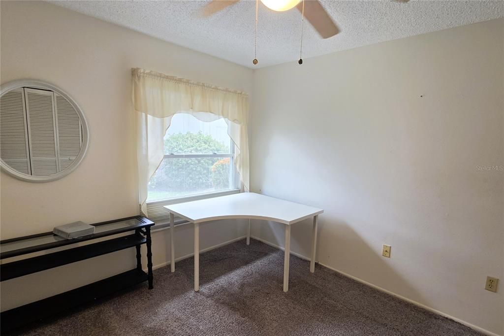 For Rent: $1,250 (2 beds, 1 baths, 768 Square Feet)