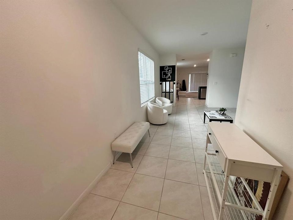 На продажу: $329,990 (3 спален, 2 ванн, 1516 Квадратных фут)
