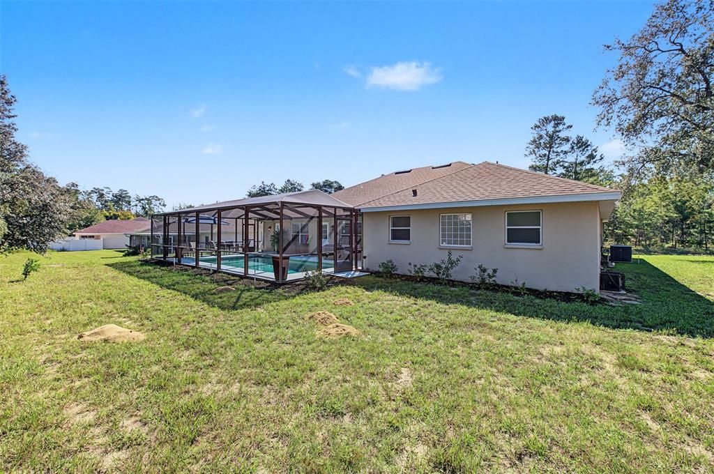 En Venta: $399,000 (4 camas, 3 baños, 3049 Pies cuadrados)