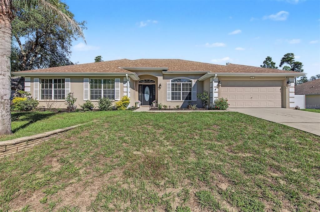 En Venta: $399,000 (4 camas, 3 baños, 3049 Pies cuadrados)