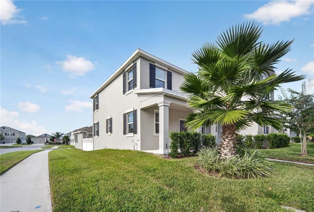 For Rent: $3,000 (3 beds, 2 baths, 1755 Square Feet)