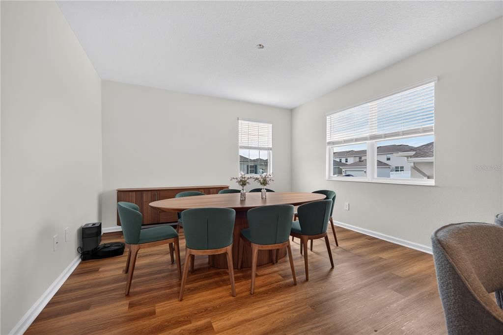 For Rent: $3,000 (3 beds, 2 baths, 1755 Square Feet)