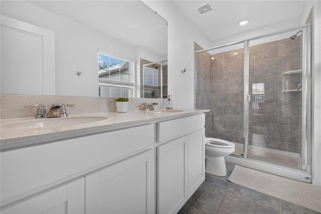 For Rent: $3,000 (3 beds, 2 baths, 1755 Square Feet)