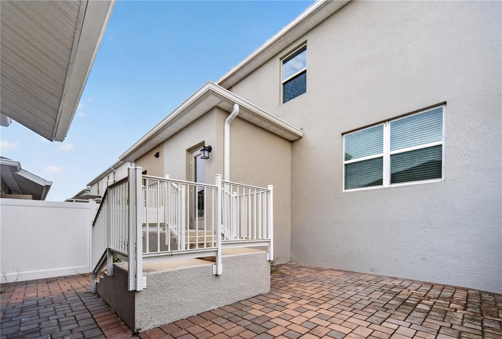 For Rent: $3,000 (3 beds, 2 baths, 1755 Square Feet)