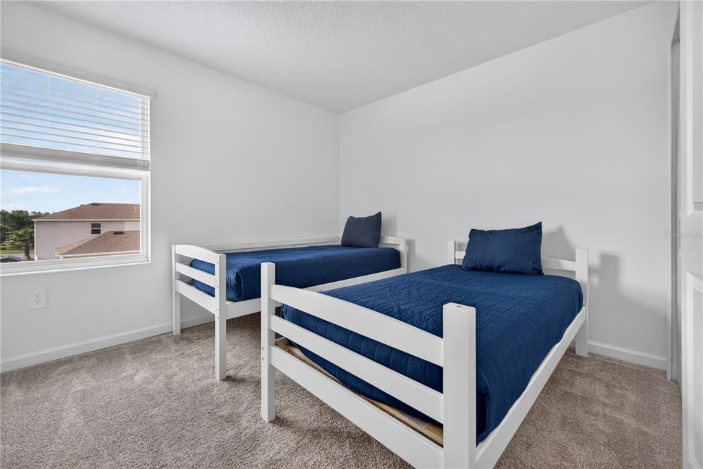 For Rent: $3,000 (3 beds, 2 baths, 1755 Square Feet)