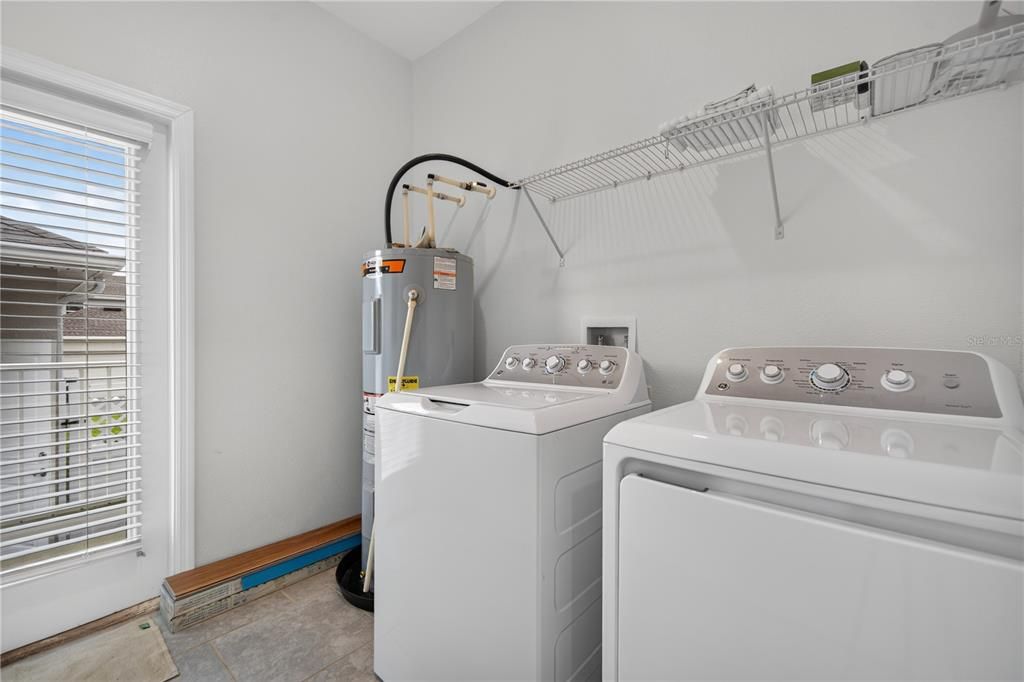 For Rent: $3,000 (3 beds, 2 baths, 1755 Square Feet)