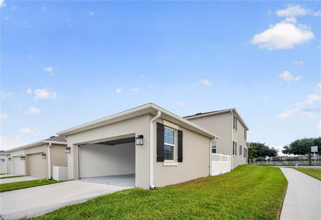 For Rent: $3,000 (3 beds, 2 baths, 1755 Square Feet)
