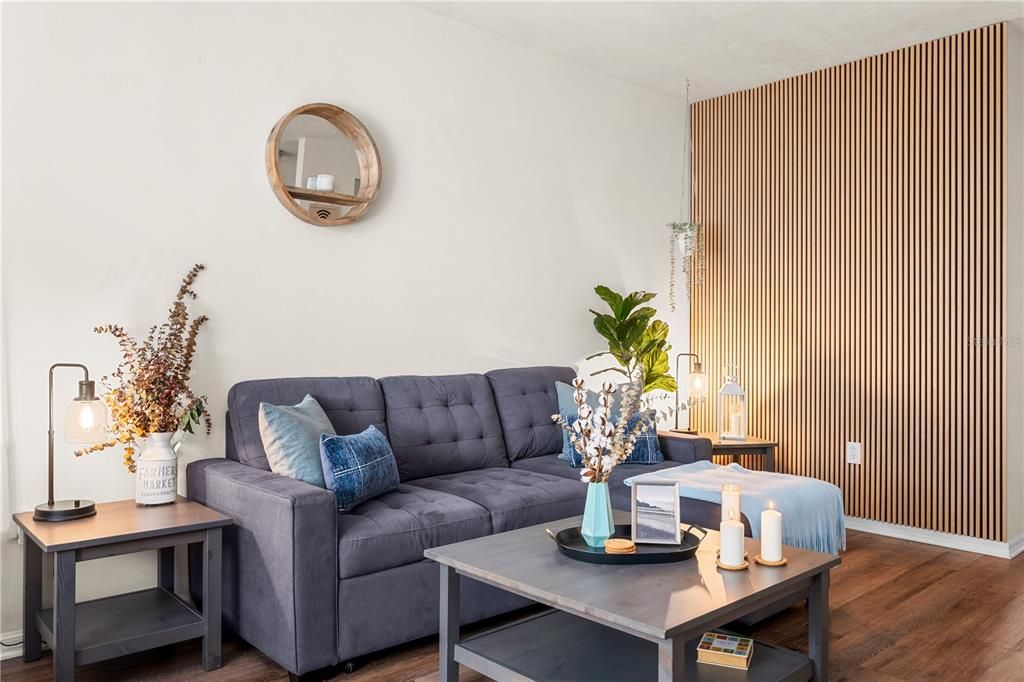 For Sale: $149,900 (2 beds, 2 baths, 1176 Square Feet)