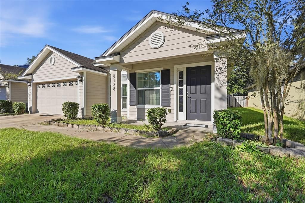 En Venta: $359,900 (4 camas, 2 baños, 1882 Pies cuadrados)