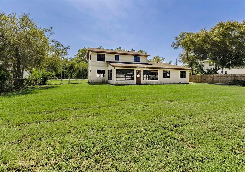 На продажу: $369,900 (4 спален, 2 ванн, 2663 Квадратных фут)
