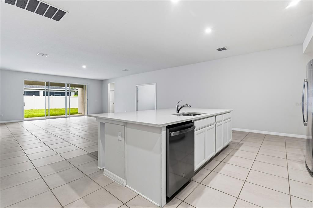 В аренду: $3,950 (4 спален, 4 ванн, 3002 Квадратных фут)