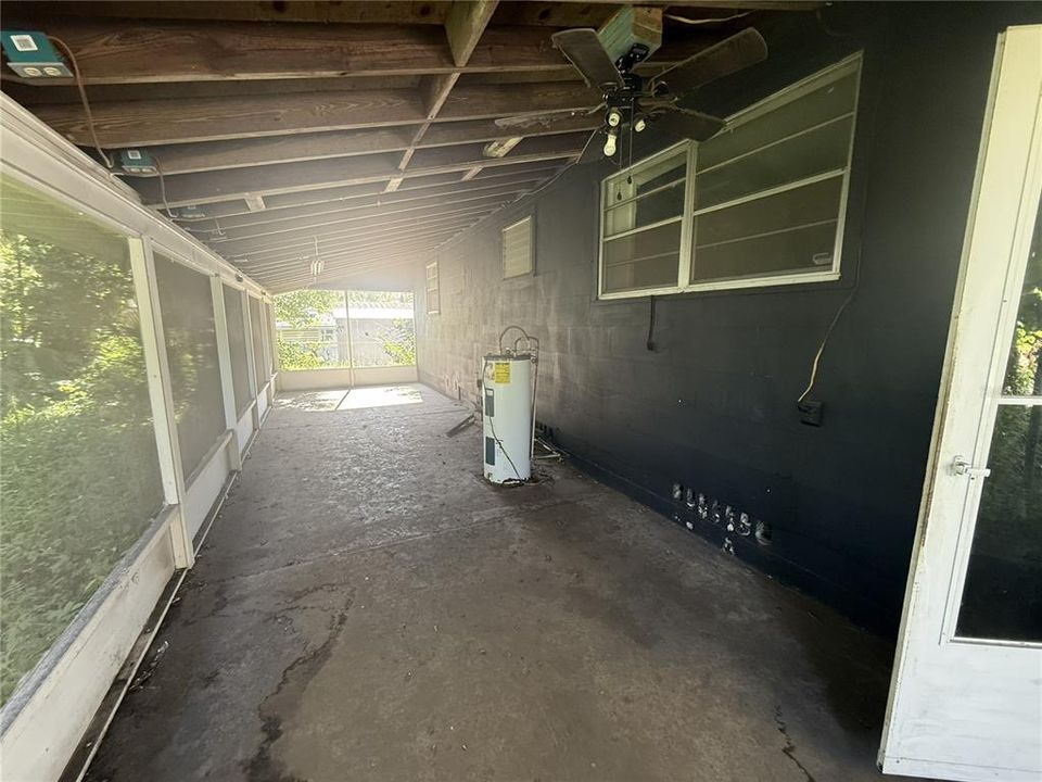 For Sale: $210,000 (3 beds, 2 baths, 1669 Square Feet)