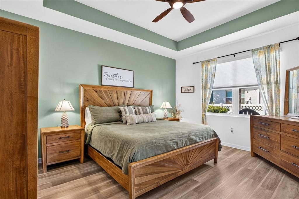 En Venta: $325,000 (3 camas, 2 baños, 1569 Pies cuadrados)