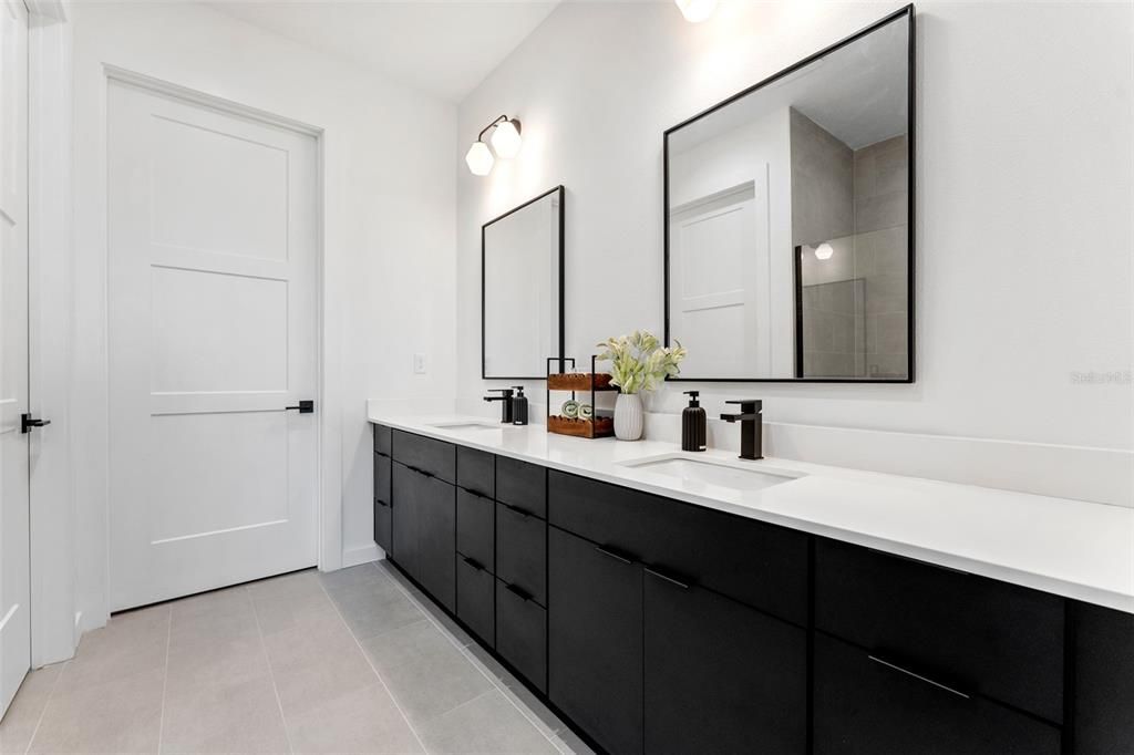 For Sale: $785,000 (3 beds, 3 baths, 2104 Square Feet)