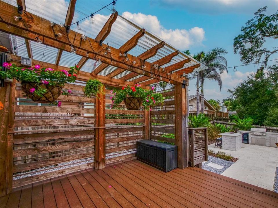 На продажу: $699,000 (3 спален, 2 ванн, 2008 Квадратных фут)