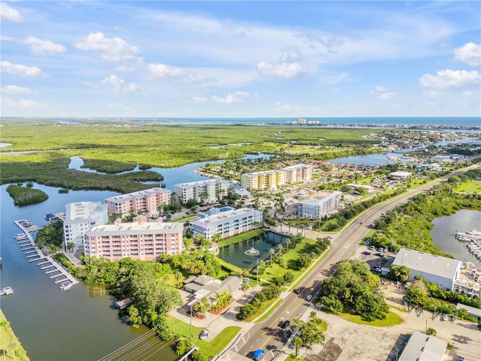 На продажу: $619,000 (3 спален, 2 ванн, 1603 Квадратных фут)