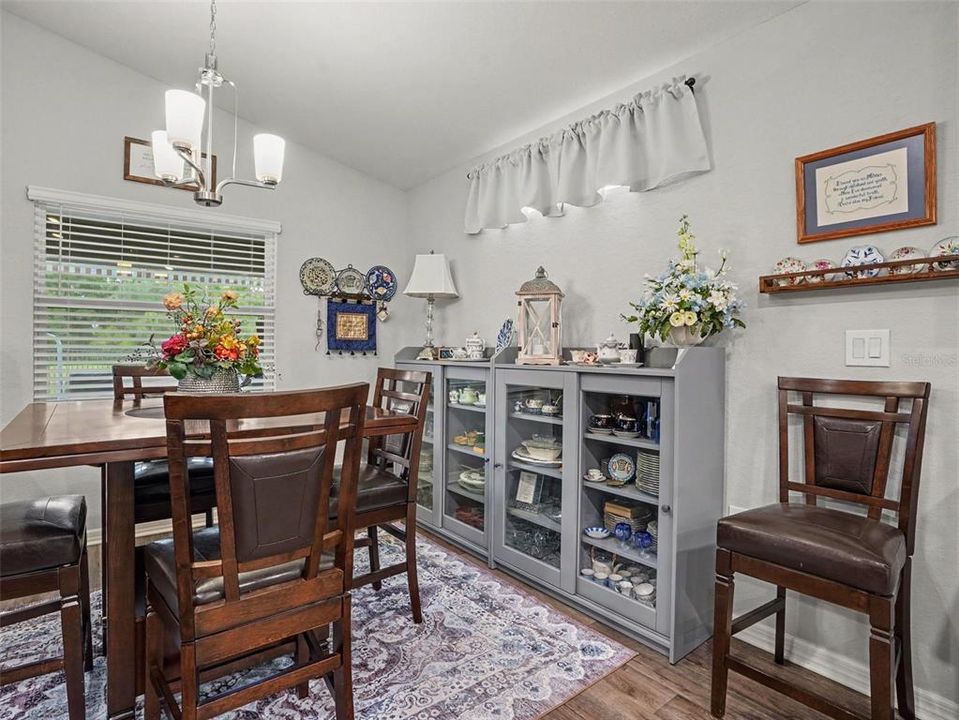 For Sale: $365,000 (3 beds, 2 baths, 1990 Square Feet)