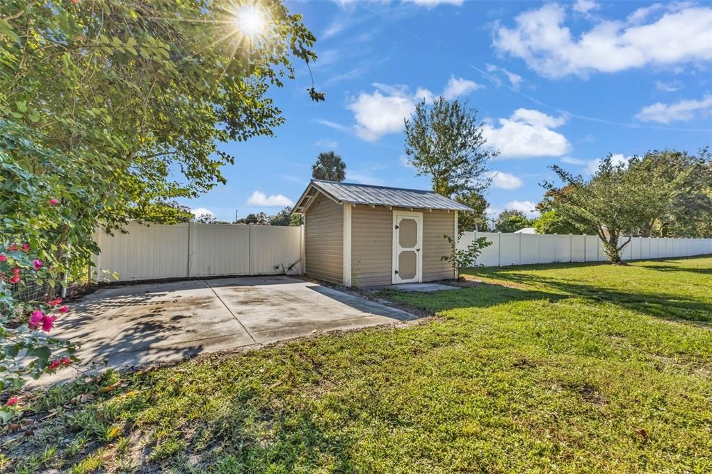For Sale: $335,000 (3 beds, 2 baths, 1562 Square Feet)