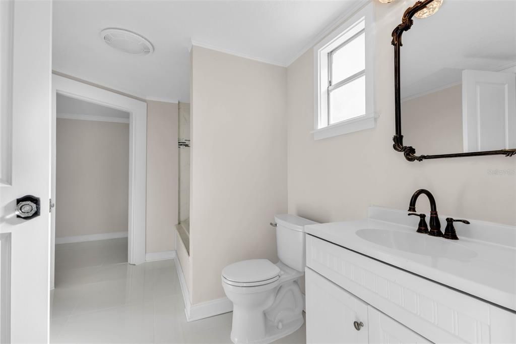 For Sale: $335,000 (3 beds, 2 baths, 1562 Square Feet)
