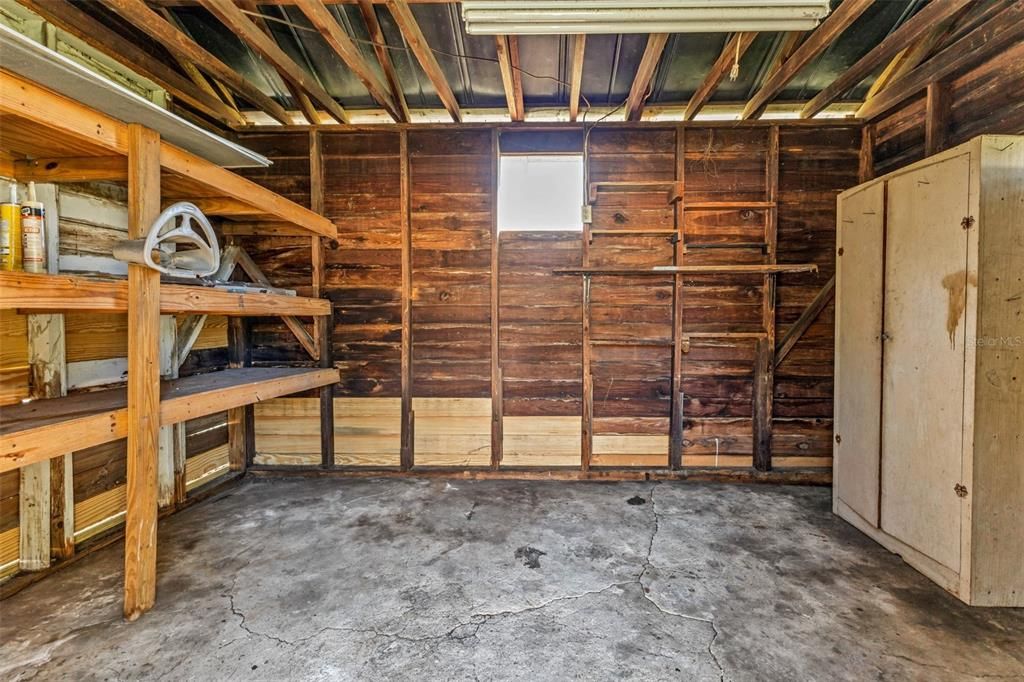 For Sale: $335,000 (3 beds, 2 baths, 1562 Square Feet)