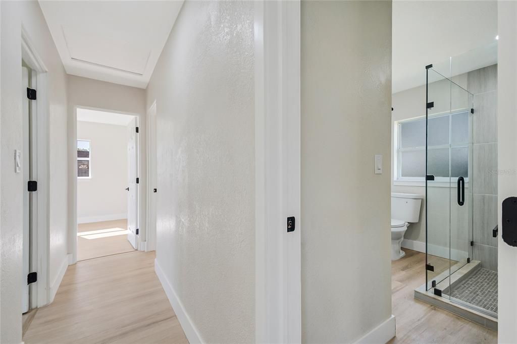 En Venta: $330,000 (3 camas, 2 baños, 1080 Pies cuadrados)