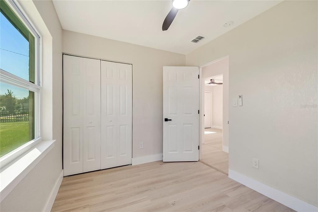 En Venta: $330,000 (3 camas, 2 baños, 1080 Pies cuadrados)