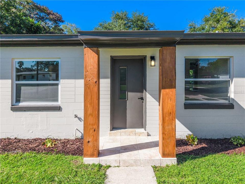 En Venta: $330,000 (3 camas, 2 baños, 1080 Pies cuadrados)