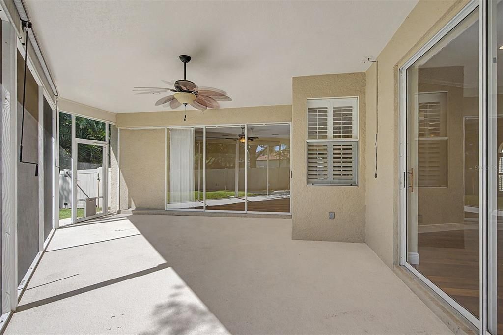 En Venta: $739,000 (3 camas, 2 baños, 2366 Pies cuadrados)