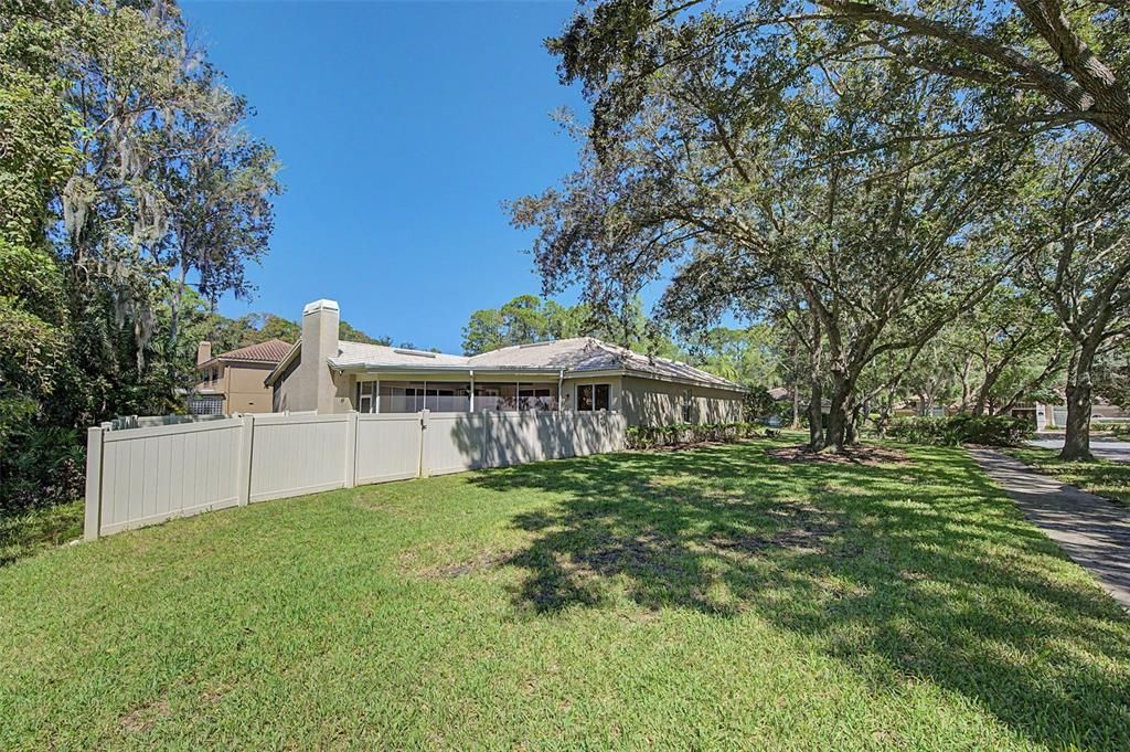 En Venta: $739,000 (3 camas, 2 baños, 2366 Pies cuadrados)