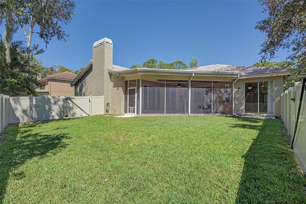 En Venta: $739,000 (3 camas, 2 baños, 2366 Pies cuadrados)