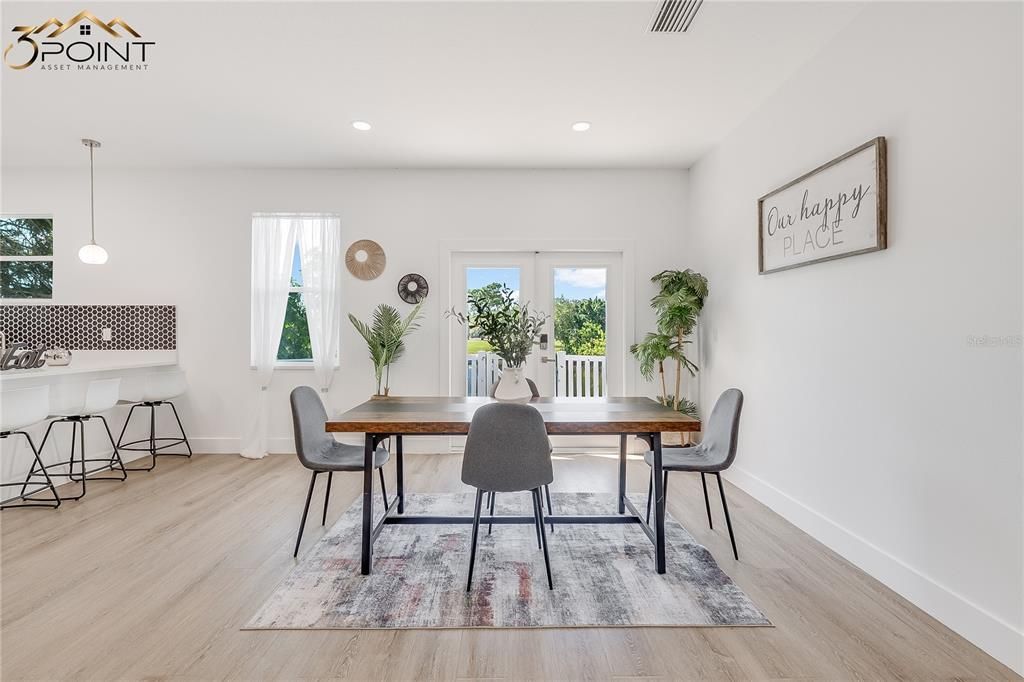 For Sale: $414,900 (3 beds, 2 baths, 1460 Square Feet)