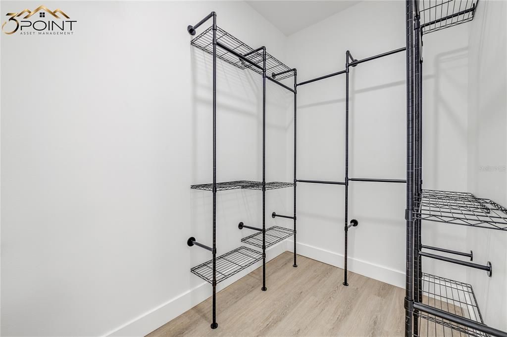 For Sale: $414,900 (3 beds, 2 baths, 1460 Square Feet)