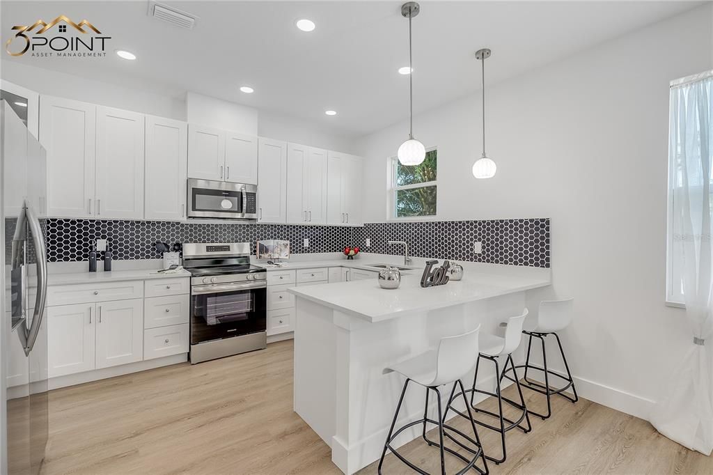 For Sale: $414,900 (3 beds, 2 baths, 1460 Square Feet)