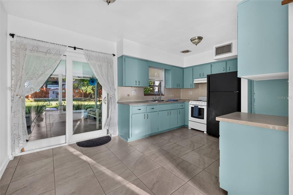 En Venta: $259,000 (2 camas, 1 baños, 1016 Pies cuadrados)