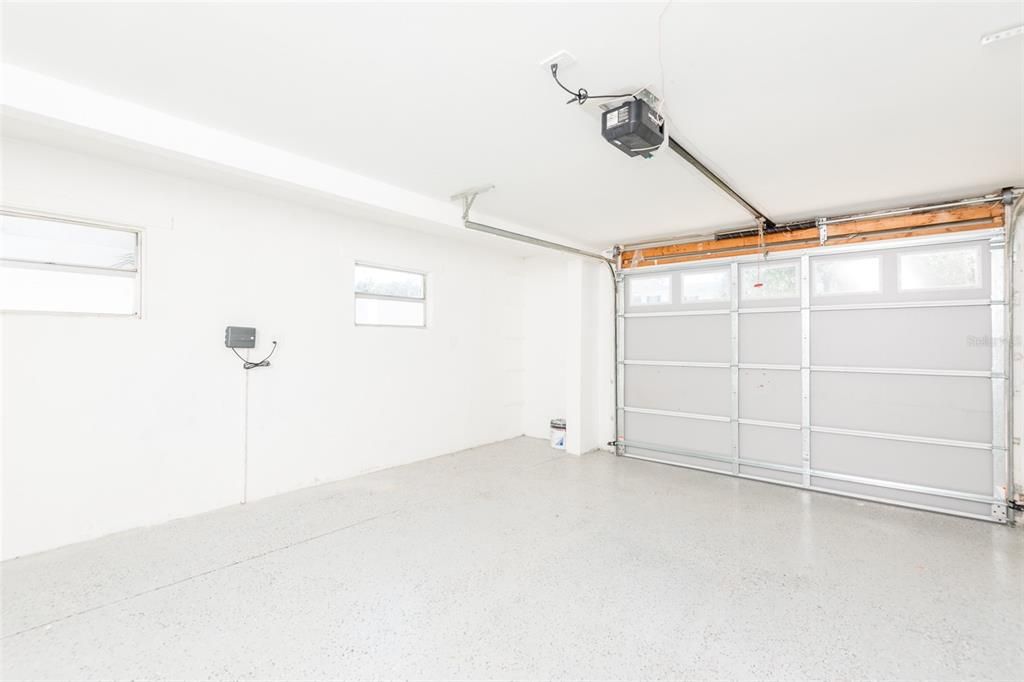 На продажу: $724,999 (4 спален, 2 ванн, 1615 Квадратных фут)