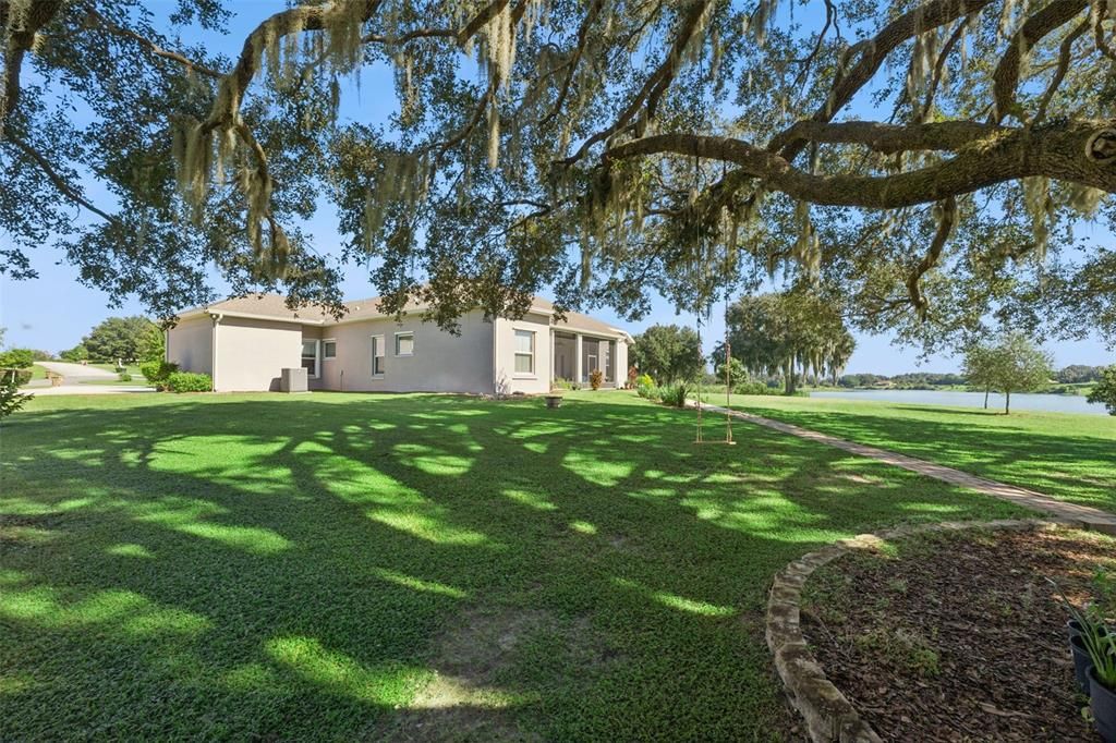 For Sale: $850,000 (4 beds, 3 baths, 2826 Square Feet)