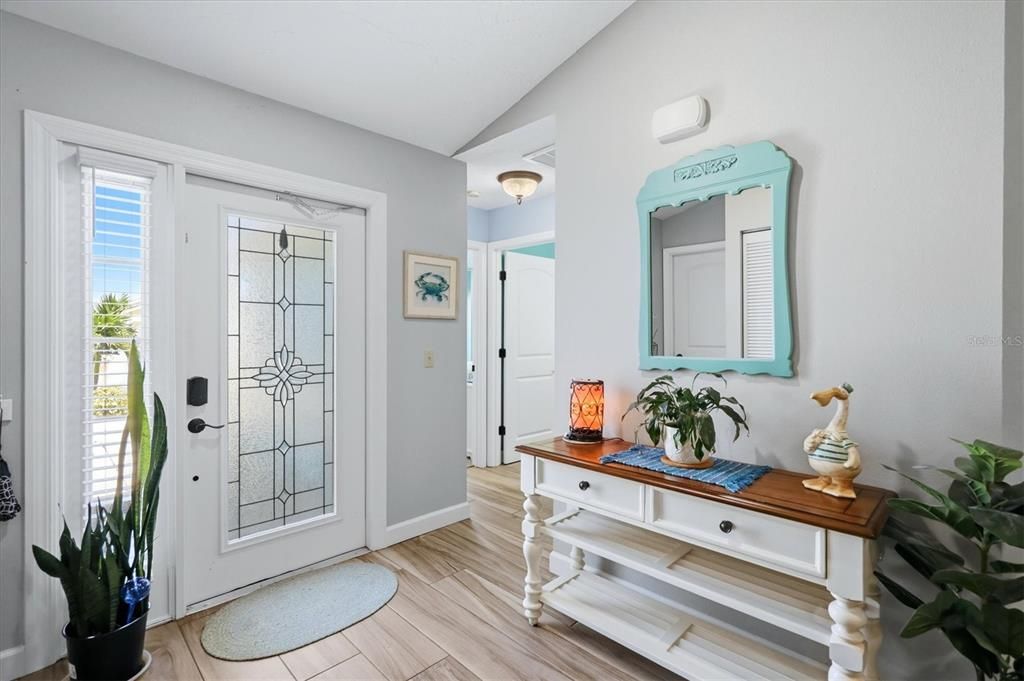 For Sale: $525,000 (3 beds, 2 baths, 1719 Square Feet)