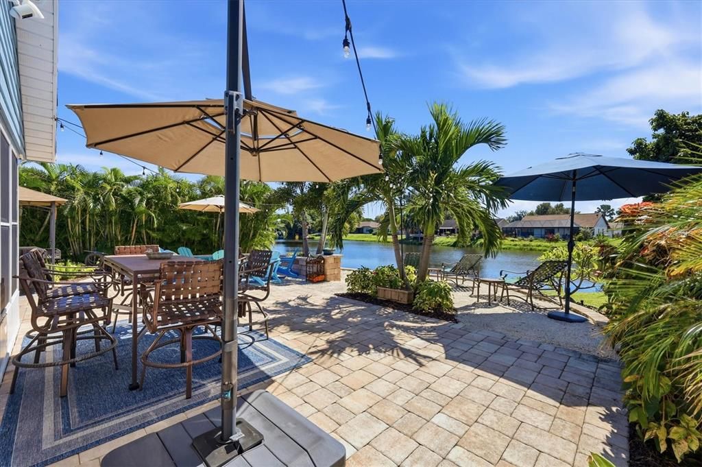 For Sale: $525,000 (3 beds, 2 baths, 1719 Square Feet)