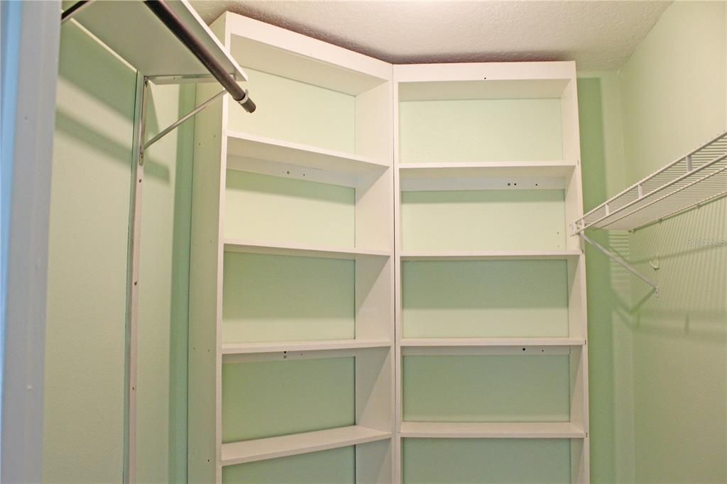 На продажу: $269,000 (2 спален, 2 ванн, 1481 Квадратных фут)